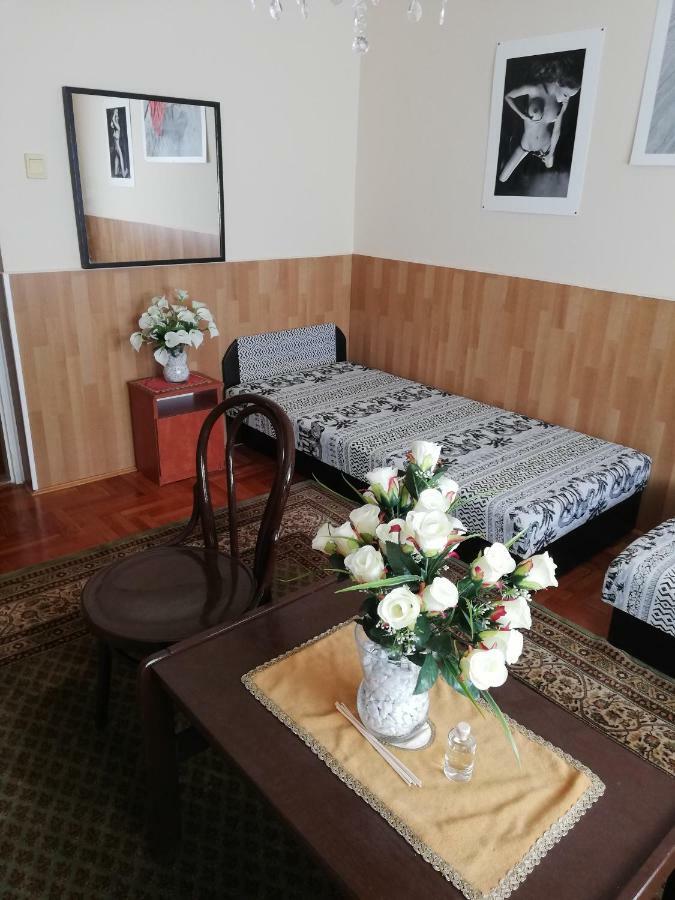 Szoboszlofonix Vendeghaz Hotel Hajduszoboszlo Ngoại thất bức ảnh