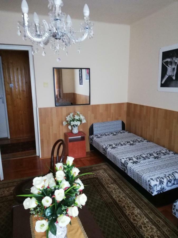 Szoboszlofonix Vendeghaz Hotel Hajduszoboszlo Ngoại thất bức ảnh